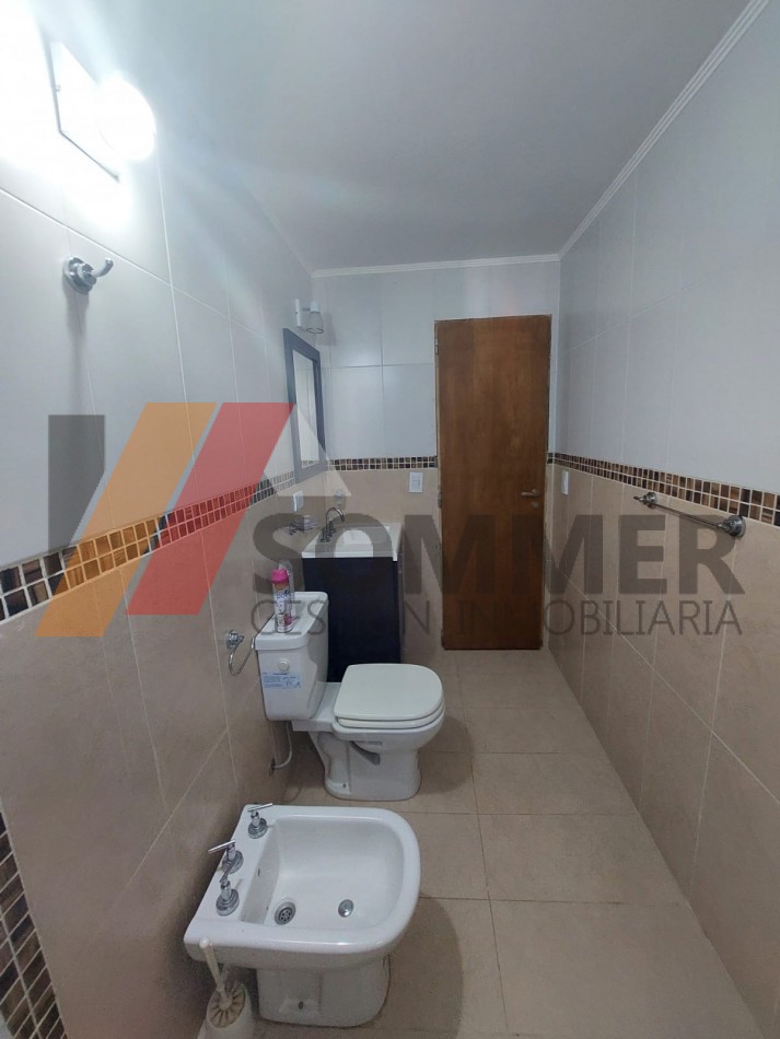 RETASADO DEPARTAMENTO EN PLANTA BAJA DE DOS AMBIENTES  A METROS DEL MAR