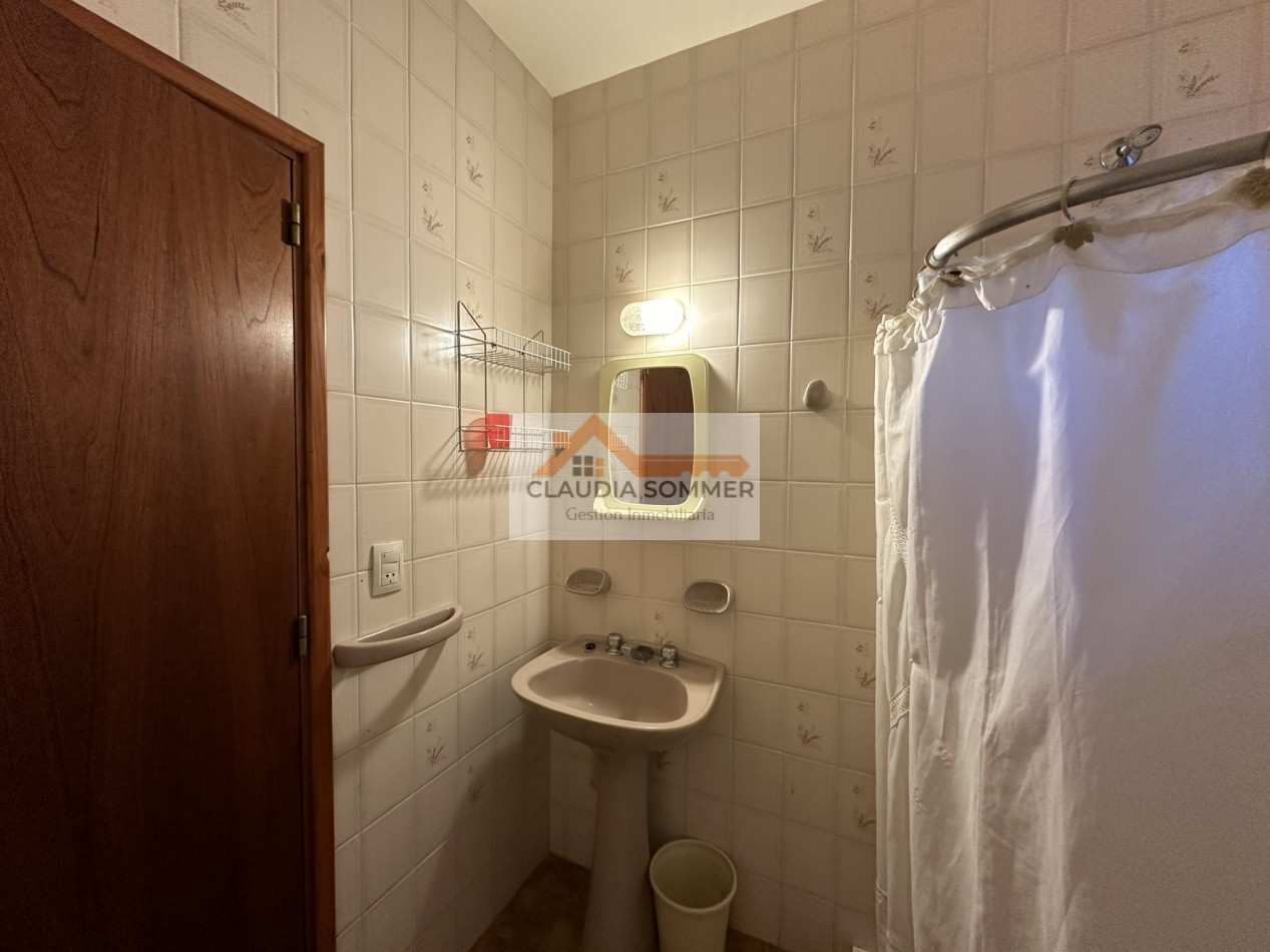 DOS DUPLEX DE TRES AMBIENTES A 50 MTS. DEL MAR