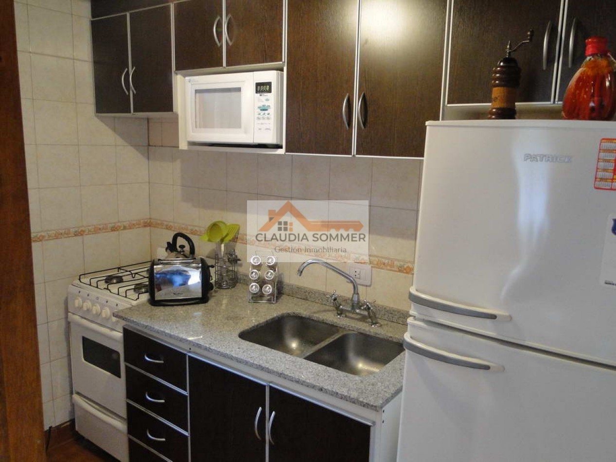 DUPLEX DE 3 AMBINTES CON PATIO PROPIO