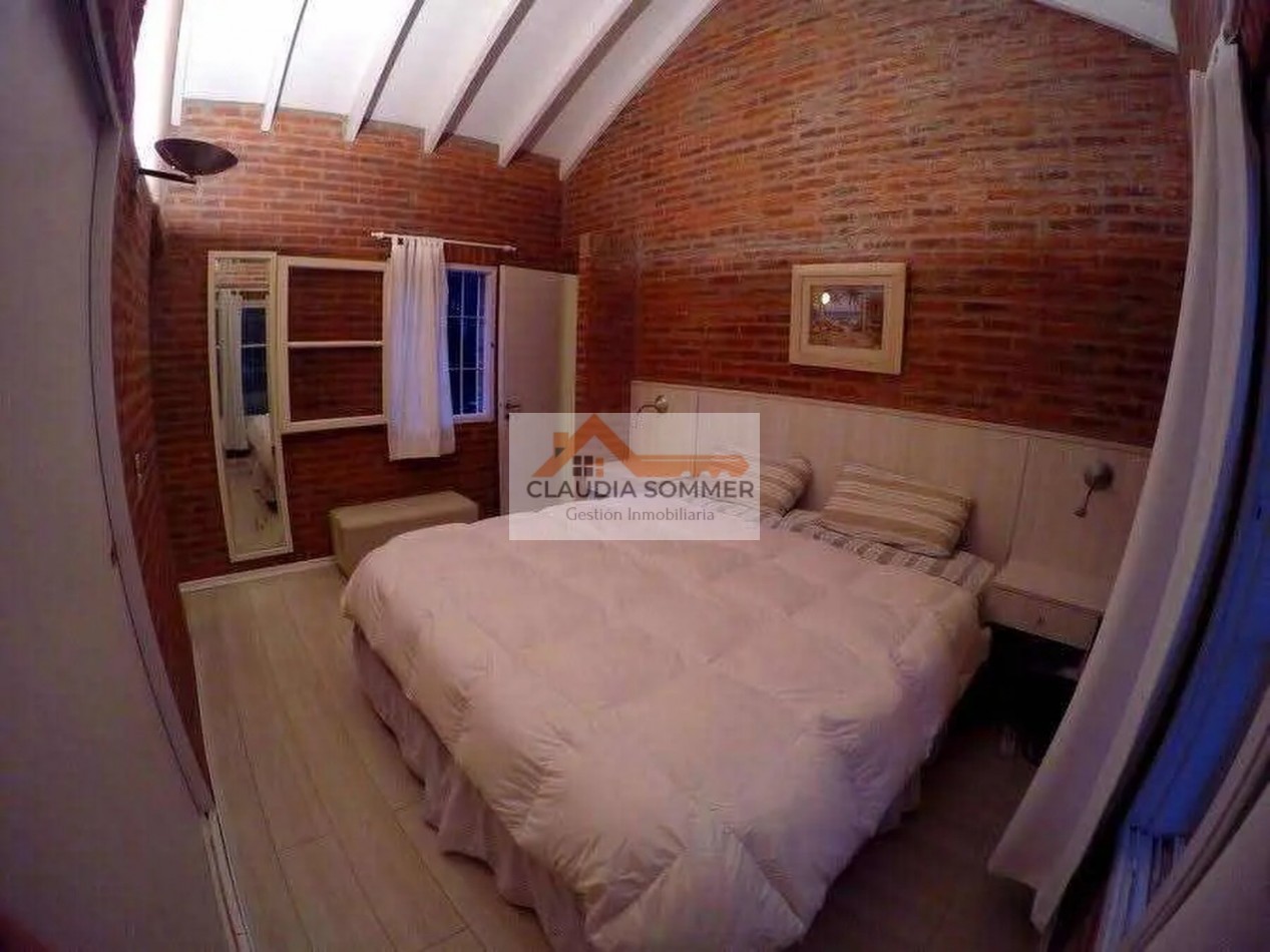 Casa 5 Ambientes En Pinamar Norte A 2 Cuadras Del Mar, Altura Balneario Cr, Acepta Velero Oceanico, O Propiedad En Zona Norte D Bs As (nuñez Hasta Beccar)