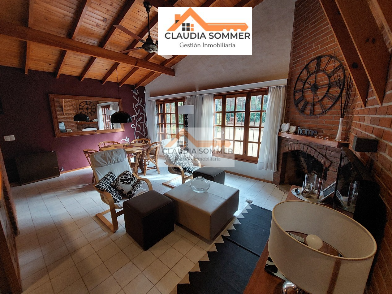 SE VENDE CASA EN CONJUNTO CON UN SEGUNDO LOTE LINDERO