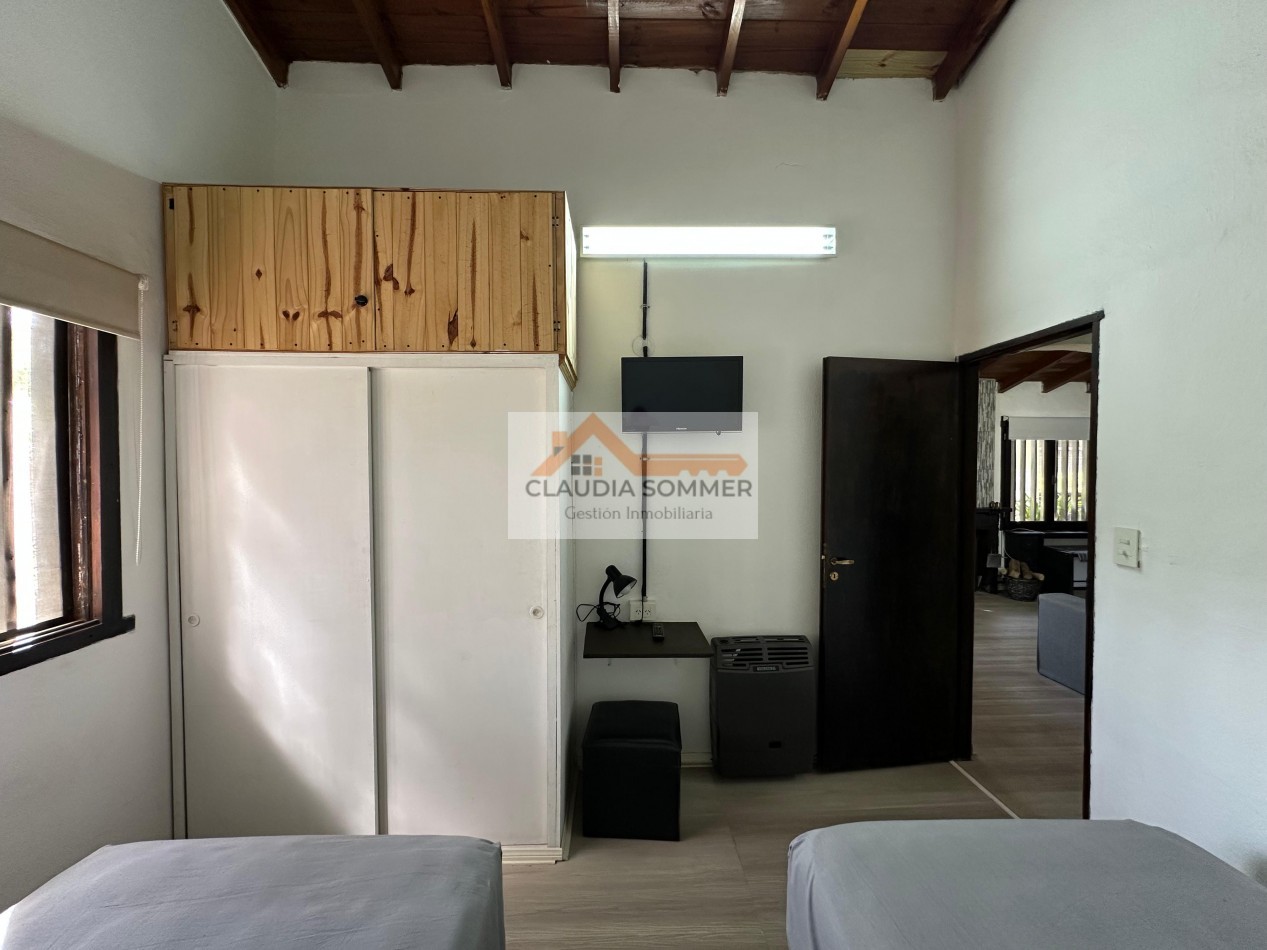 CASA EN VENTA - VALERIA DEL MAR-