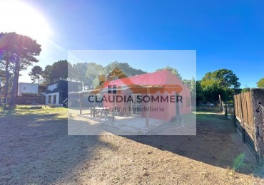 RESERVADA LOTE + 2 PROPIEDADES