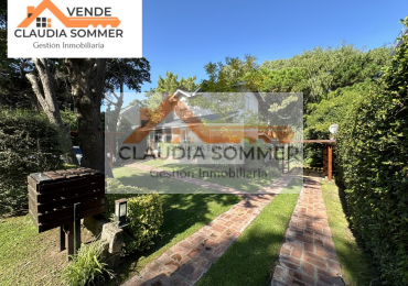 DOS CASAS IDEAL INVERSION PARA RENTA !!!! PROPIEDAD MULTIFAMILIAR - EXCELENTE UBICACION Y ESTADO - 