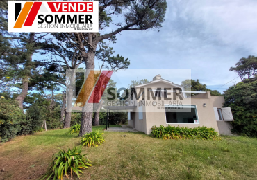 CASA EN VENTA EN PINAMAR NORTE A DOS CUADRAS DE LA PLAYA